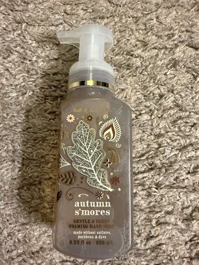 Bath & Body Works Autumn S’mores Gentle & Clean Foaming Hand Soap